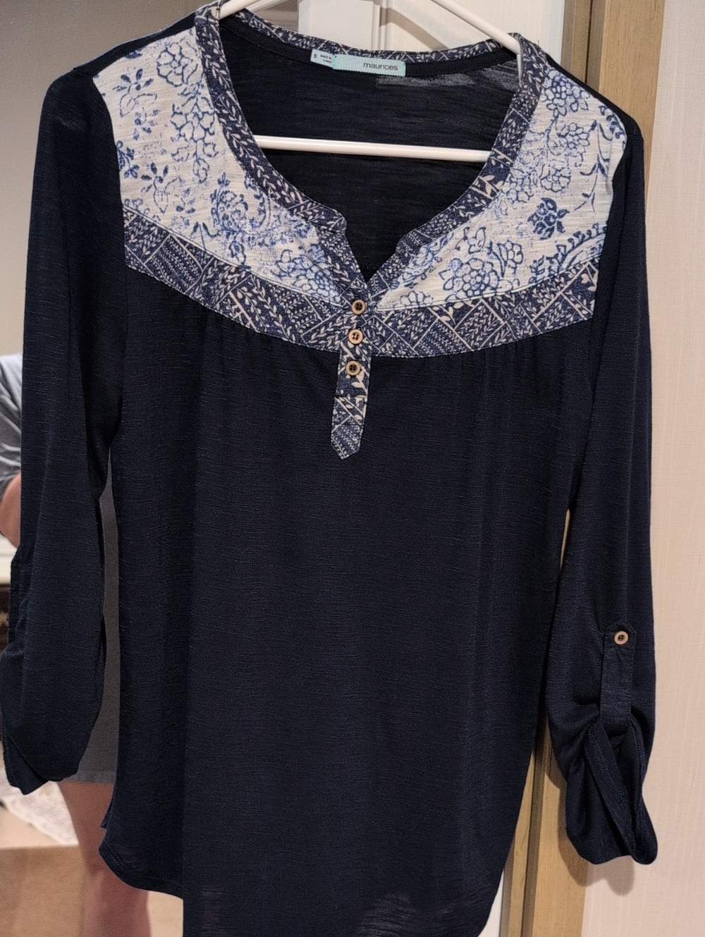 Maurices Navy and White Floral Yoke Henley Blouse - Picture 1 of 3